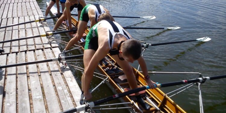 Wioślarze AZS AWF sprawdzili się na sucho