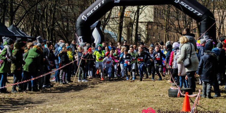 W ZSO nr 16 biegiem przywitali wiosnę