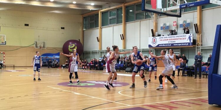 Porażka akademiczek w Toruniu. Teraz play-offy i mecze z Wisłą!