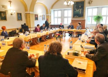 Umowa paradyska 20 lat później