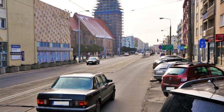 Kolejny etap prac na Sikorskiego