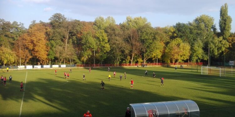 W sobotę grają też warciarze