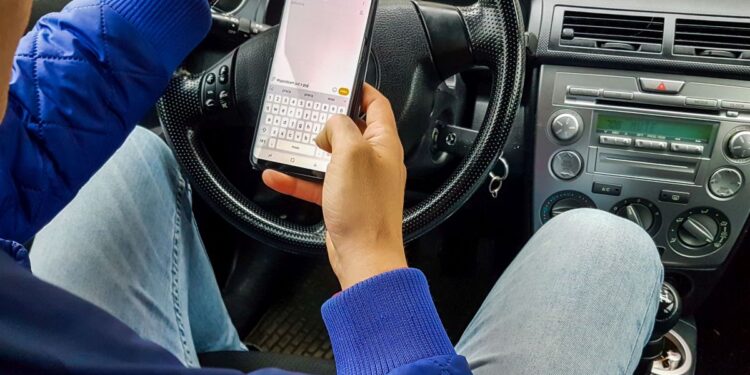 Telefon za kierownicą, tragedia na drodze