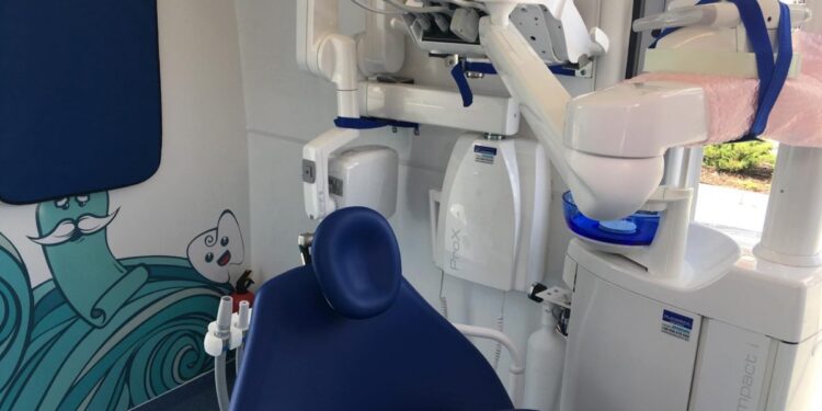 Dentysta już niedługo przyjmie w busie