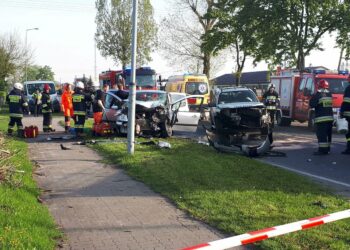 Pijany kierowca sprawcą czołówki