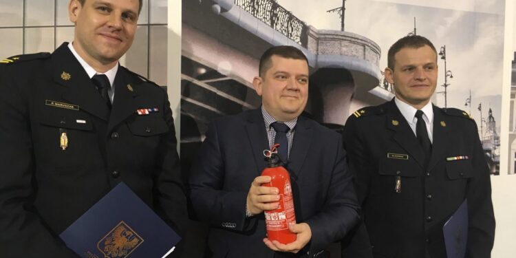 Seniorze, przeczytaj ulotkę!