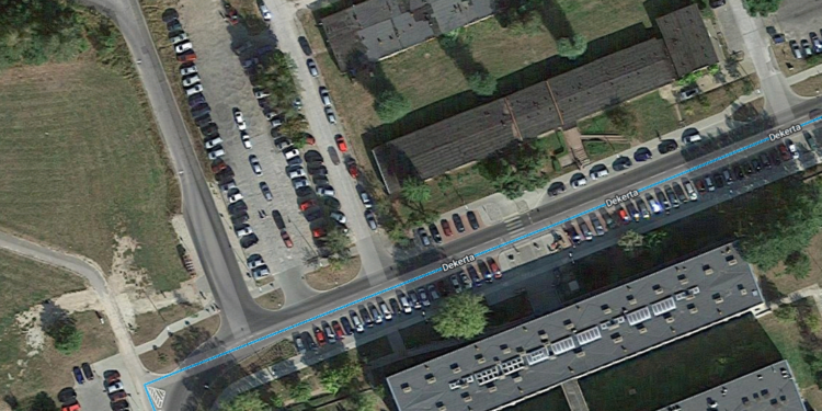 Równanie przy szpitalu