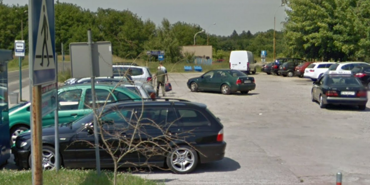 Parkingi przy szpitalach do naprawy