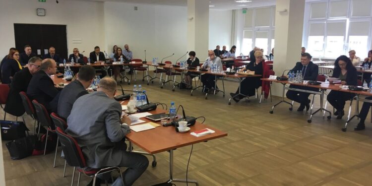 Miasto dołoży do LPR