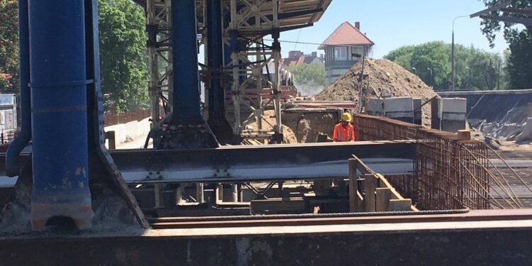 Jak idzie remont estakady? [GALERIA]