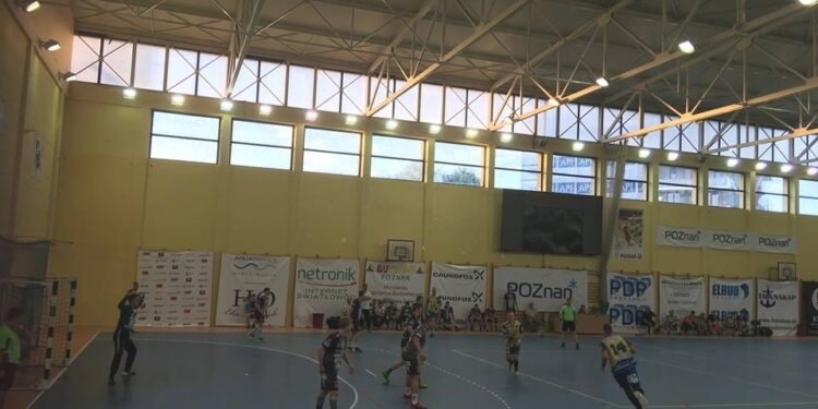 Oddychali rękawami, ale wygrali: Stal zwycięska w Poznaniu