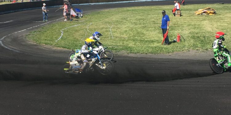 Miniżużlowcy rywalizowali w Wawrowie