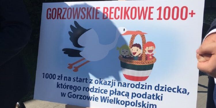 S. Pieńkowski: 1000 zł na każde dziecko