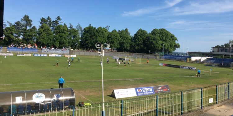 Stilon przegrał na własnym stadionie