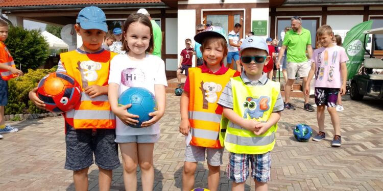 Bawimy się na polu golfowym