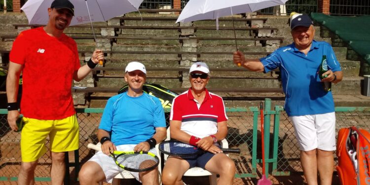 Aktorzy kontra politycy