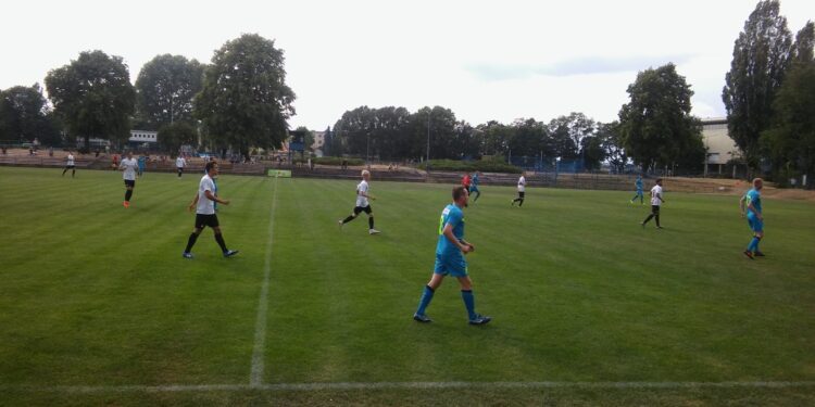 Falubaz wygrywa szalony mecz z Lechią Dzierżoniów