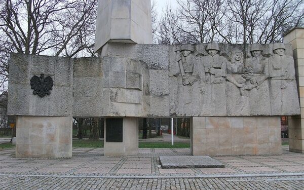 Nie ma zgody na usunięcie tablicy