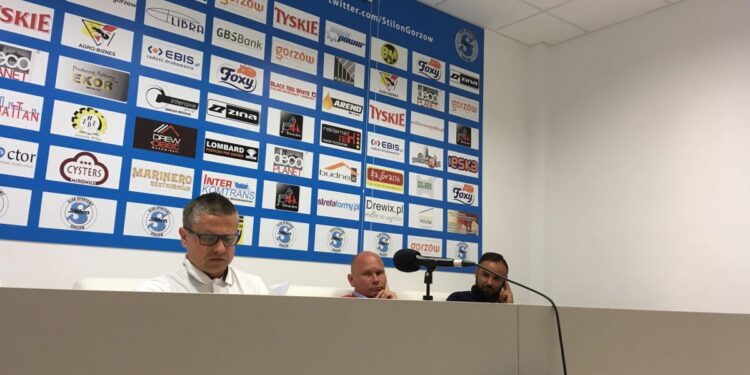 Piotr Biłko zakończył prezesowanie Stilonowi konferencją