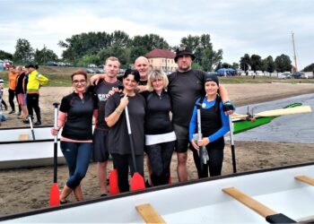 Smocze łodzie na Warcie w Gorzowie