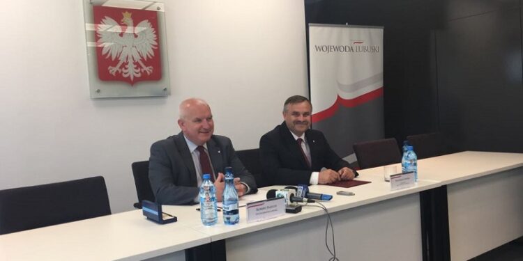 Wojewoda czeka na wnioski o dopłaty