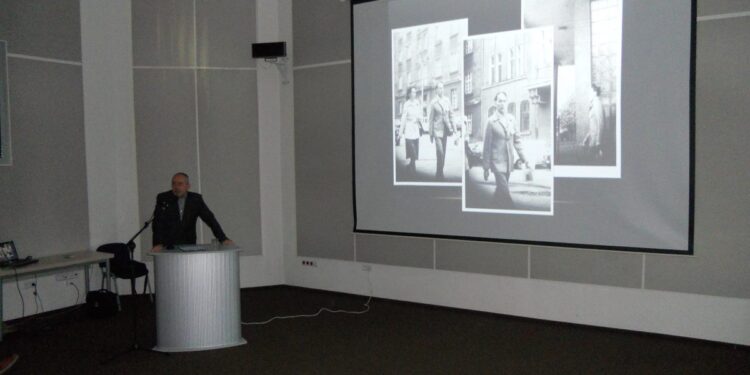 autor: Piotr Wiśniewski