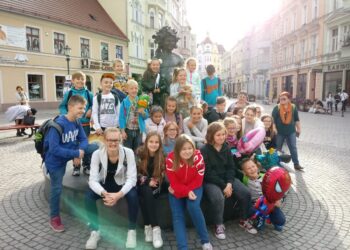 Dzieci z „Jaskółki” w Zielonej Górze i Ochli