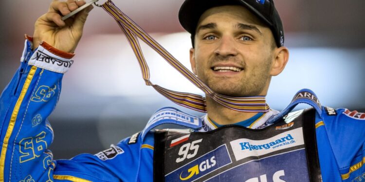 Zmarzlik wicemistrzem świata! Mistrzem Woffinden