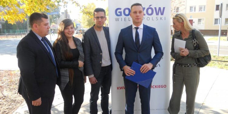 autor: Piotr Wiśniewski