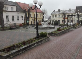 Co z przebudową ryneczku w Lubniewicach?