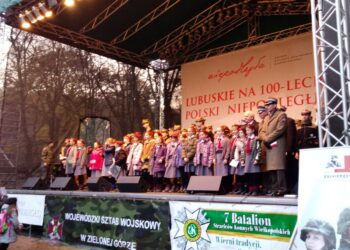 Wspólnie zaśpiewali „Marsz Pierwszej Brygady”