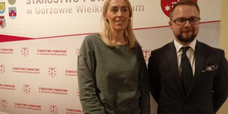 Dzięki porozumieniu PiS i PO – nowym starostą został Michał Wasilewski