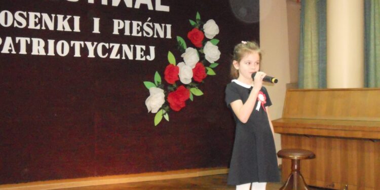 Trzeci Festiwal Piosenki i Pieśni Patriotycznej