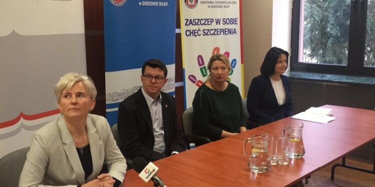„Szczepię, bo kocham”