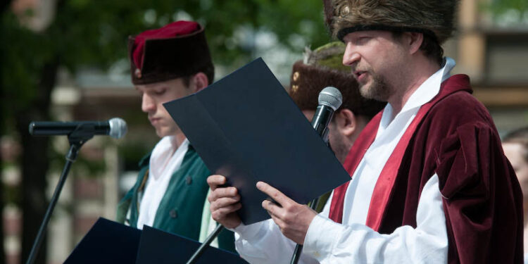 Teatr zaprasza na widowisko „Niepodległa – przybycie”