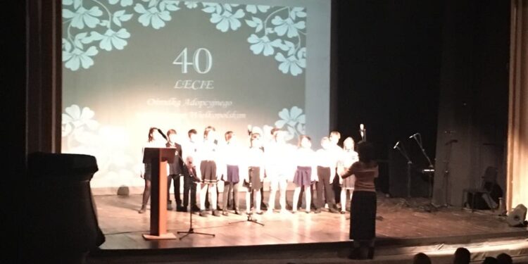 Znaleźli rodziny dla około 1000 dzieci