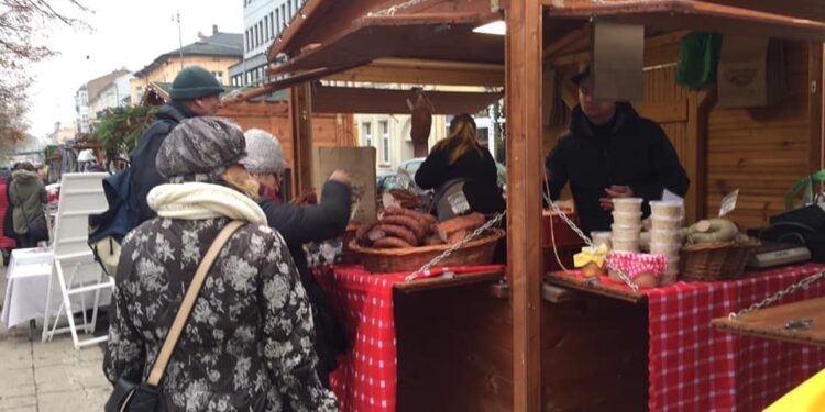 Jarmark Świąteczny na „Kwadracie”