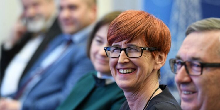 Min. Rafalska: Nie bądźmy obojętni podczas mrozów