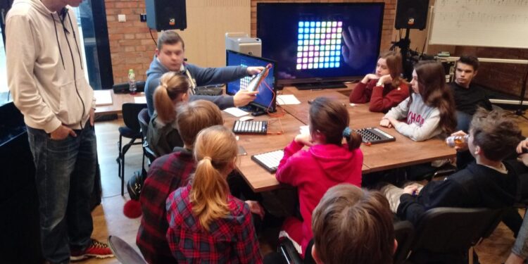 Warsztaty muzyczne dla młodzieży