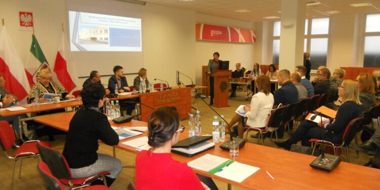 autor: Piotr Wiśniewski