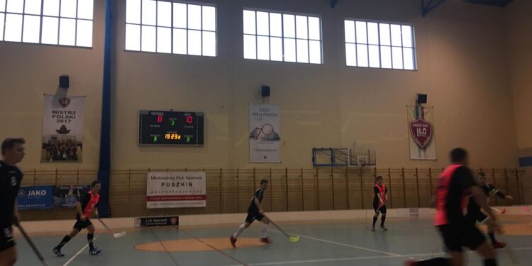 W Wejherowie decydujący bój gorzowskich unihokeistów