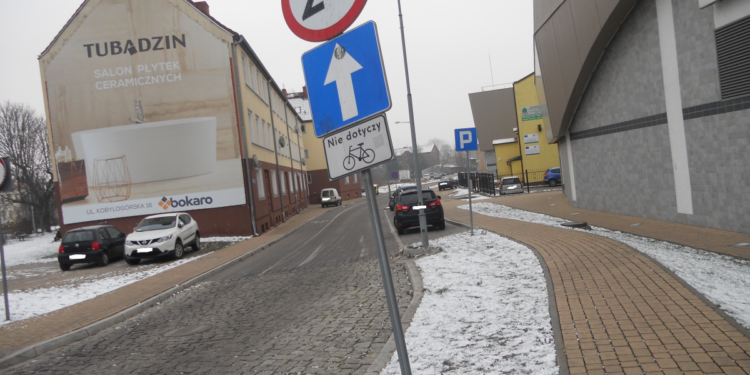 autor: Piotr Wiśniewski