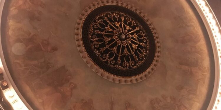 Na ten remont teatr czekał od lat