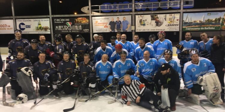 Ostatnia Prosta: koszykówka, piłka wodna, hokej, pływanie, sporty walki