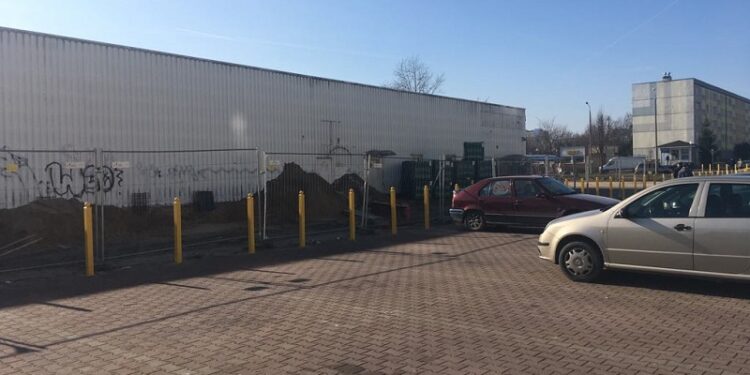 Ciąg dalszy konfliktu: inwestor stacji paliw kontra mieszkańcy