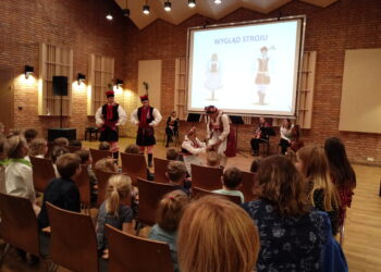 Akademia muzyki na ludowo