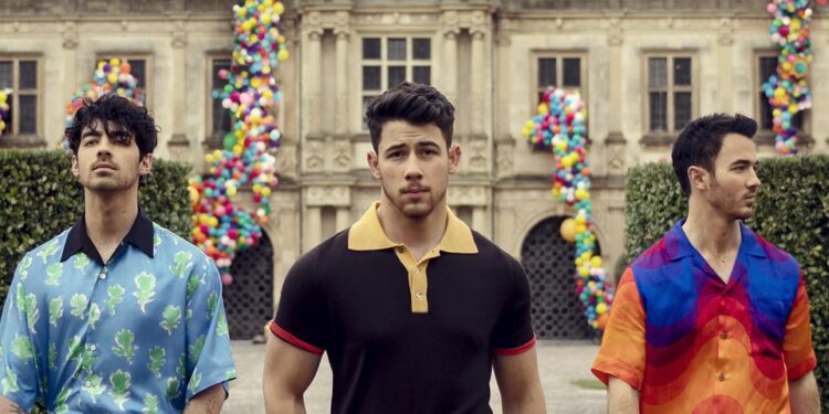 JONAS BROTHERS „Sucker”