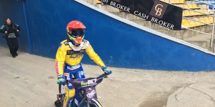 Stalowcy po pierwszym treningu na swoim torze