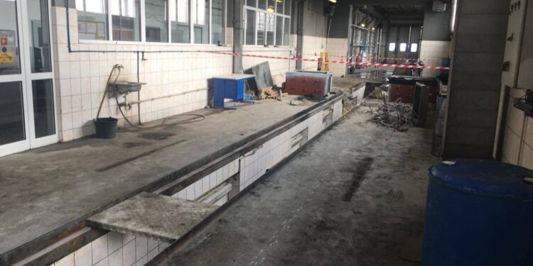 Myjnia zamknięta. Autobusy myte są ręcznie