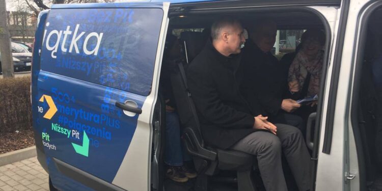 Z młodzieżą o nowotworach